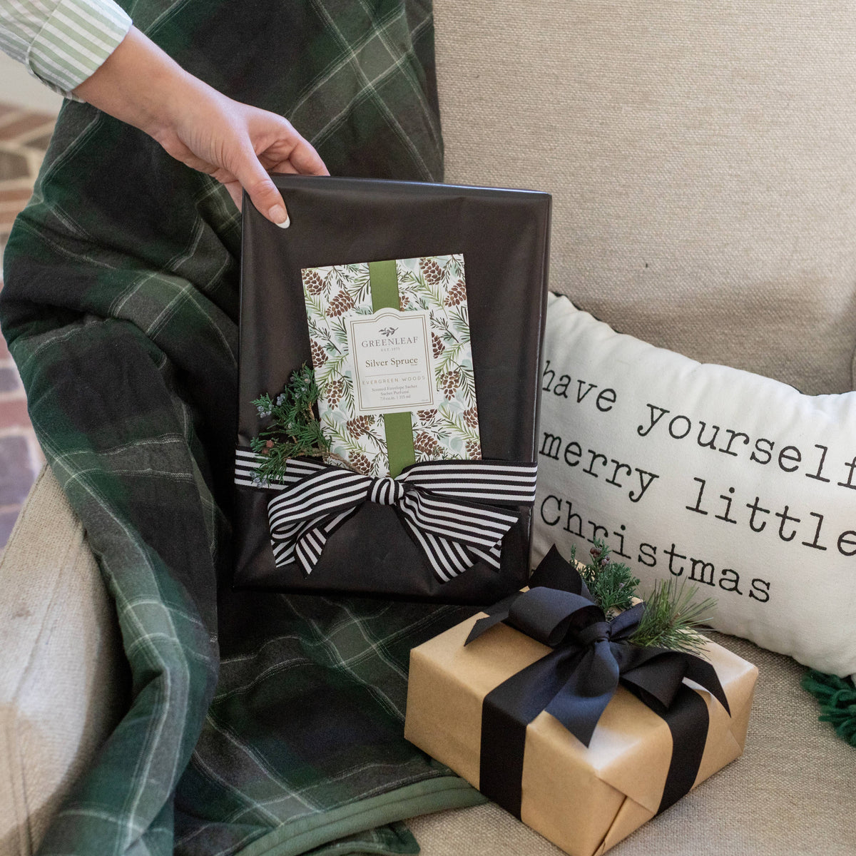 Silver Spruce Large Scented Sachet – Greenleaf Gifts