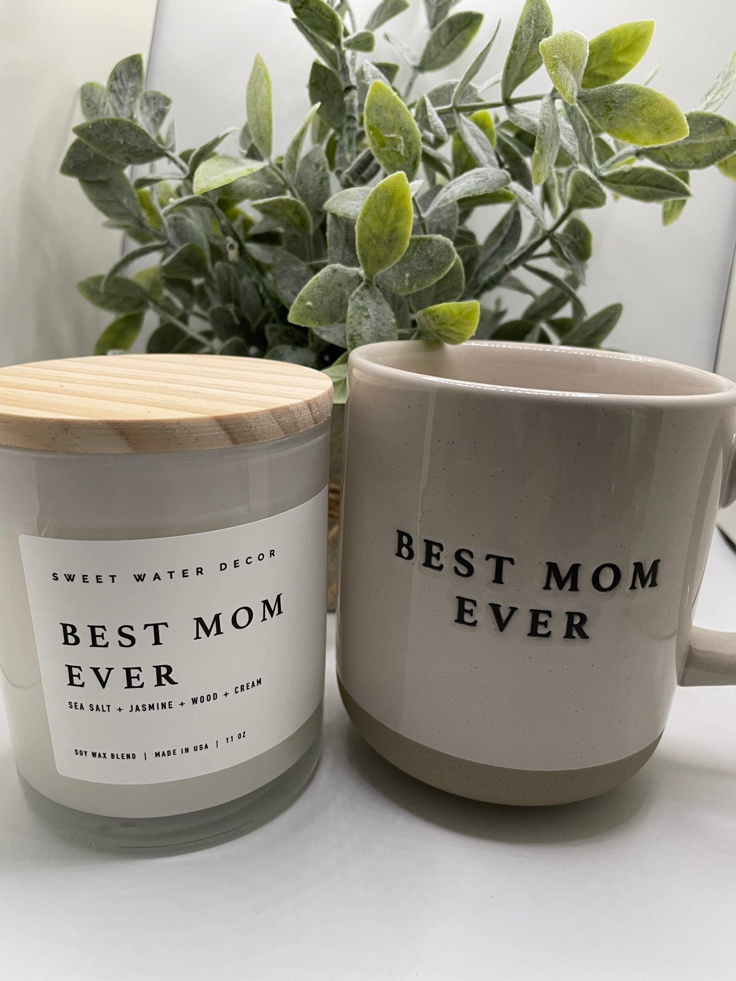 Best Mom Ever - Cream Stoneware Coffee Mug - 14 oz
